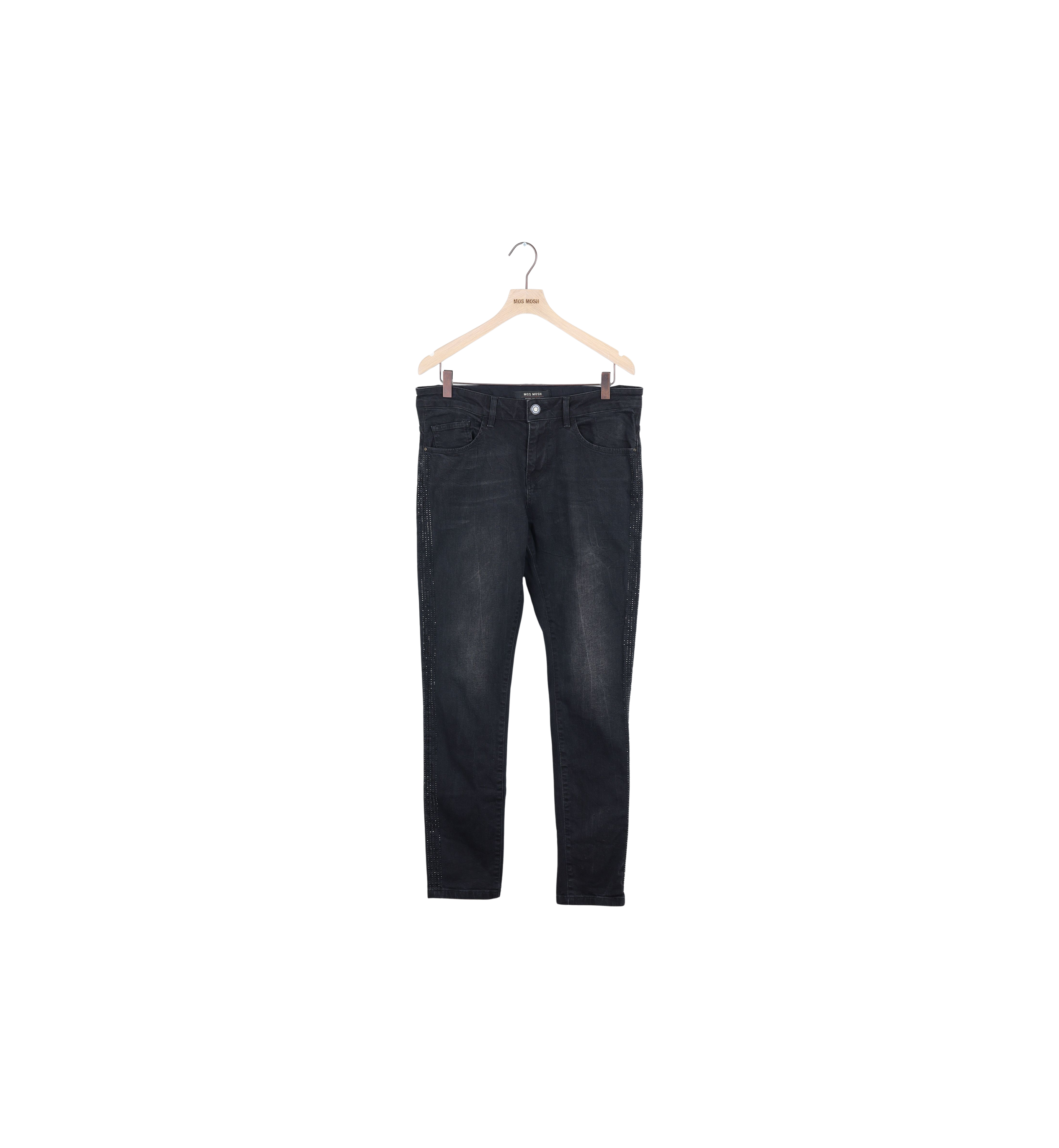 Packshot / Black / ReLoved
